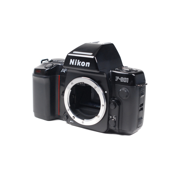 Used Nikon F-601 + Sigma 28-80mm F3.5-5.6 II Macro Lens